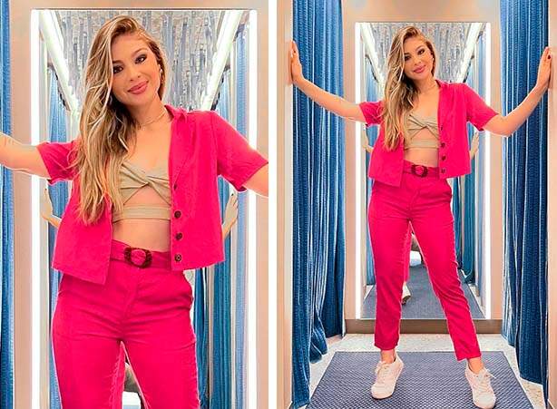 Look rosa com casaqueto coordenado ao cropped cut out