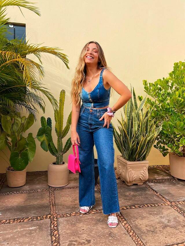 Inspirações de look com cropped jeans