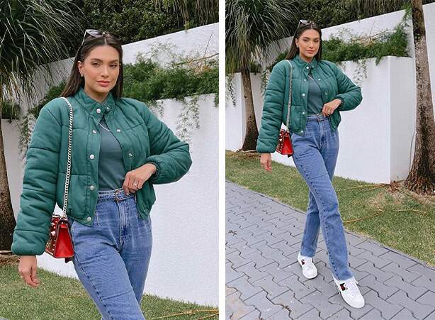 Looks com calça jeans, camiseta e jaqueta puffer