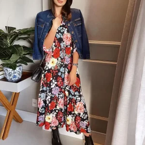 Vestido com jaqueta jeans: 14 formas de usar