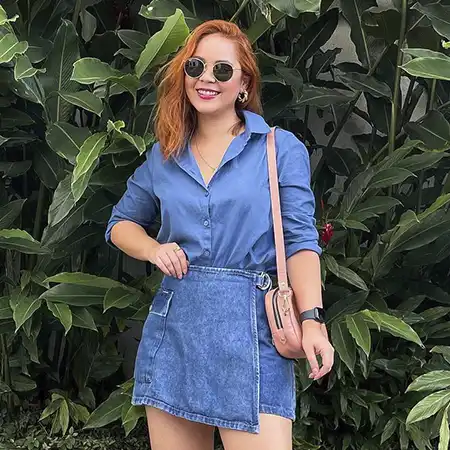 Look com short-saia: 13 inspirações para arrasar no verão