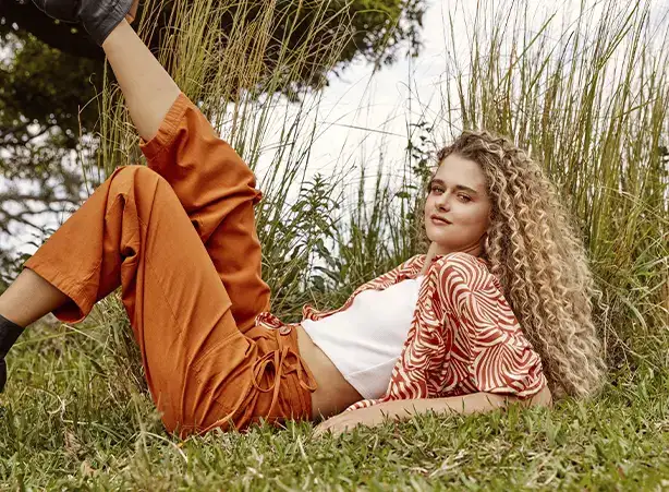 Produção boêmia com estampas geométricas Produção boêmia com estampas geométricas