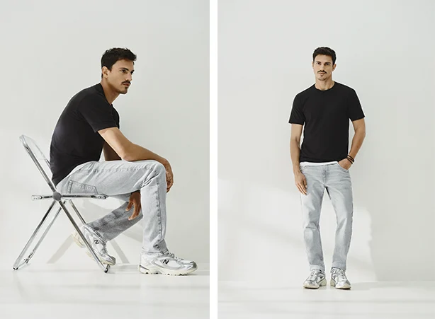 Look masculino com camiseta básica e calça jeans skinny