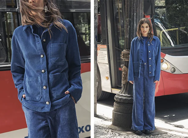Conjunto de casaco e calça pantalona em veludo cotelê Conjunto de casaco e calça pantalona em veludo cotelê