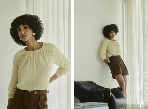 Combinação de blusa amarela com detalhe franzido e bermuda alfaiatada marrom