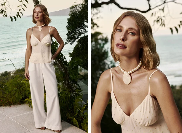 Composição com blusa de alça fina e calça pantalona Composição com blusa de alça fina e calça pantalona